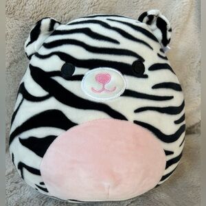 Tasha the Snow Tiger NWOT Squishmallow